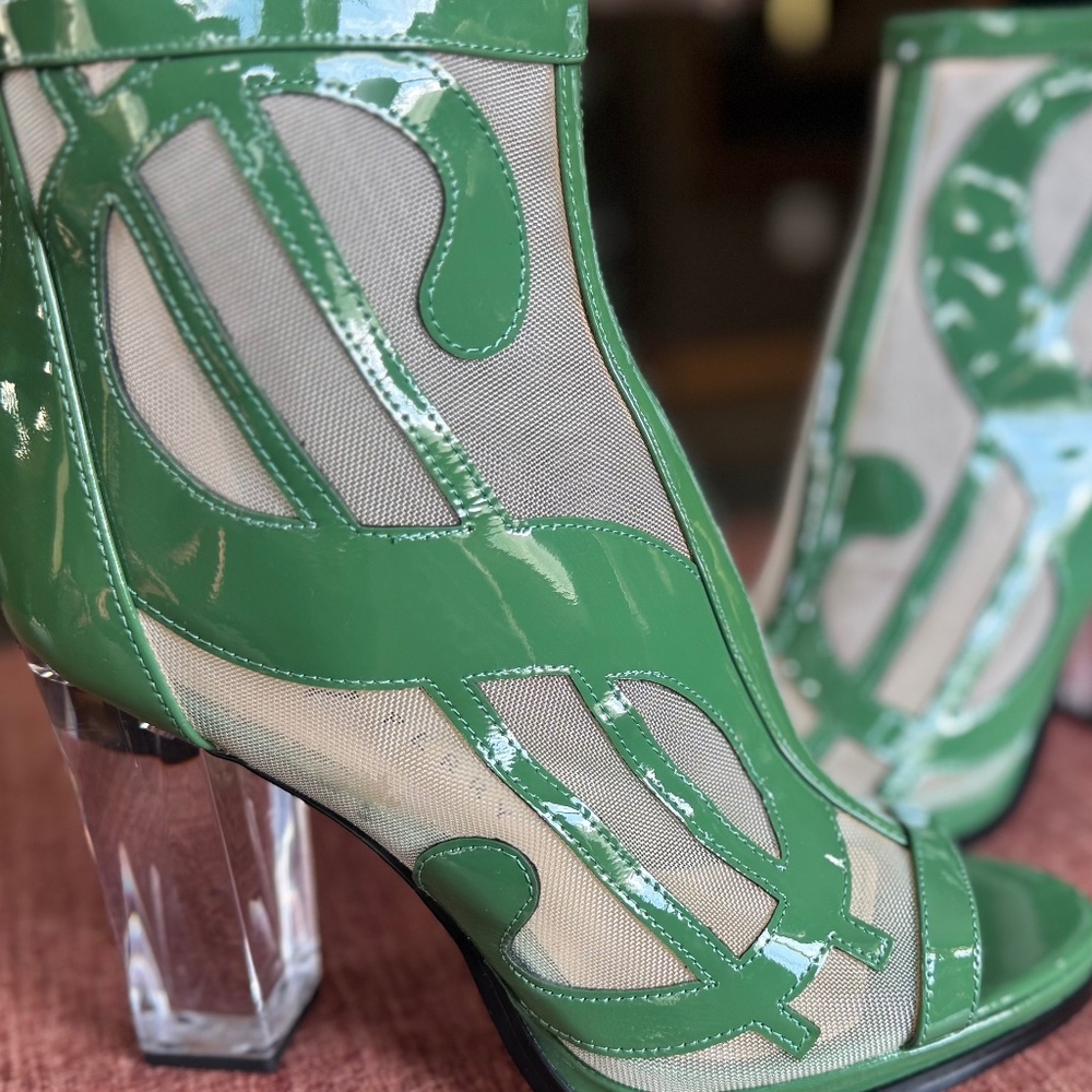 Katy Perry Heels "The richie -mesh" size 8 NWOT